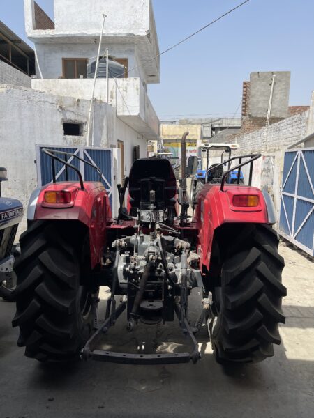 Mahindra Arjun Novo 605