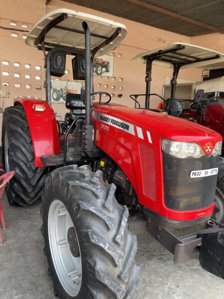Massey 2635, 4WD, imported