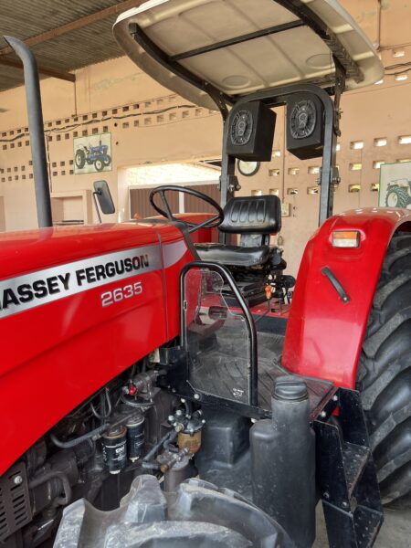 Massey 2635, 4WD, imported