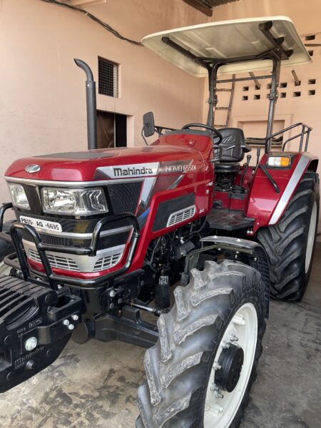 Mahindra Novo 655Di , 4WD
