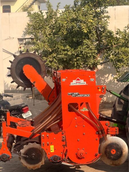 Landforce Super Seeder ,7 ft, with Rotavator Kit